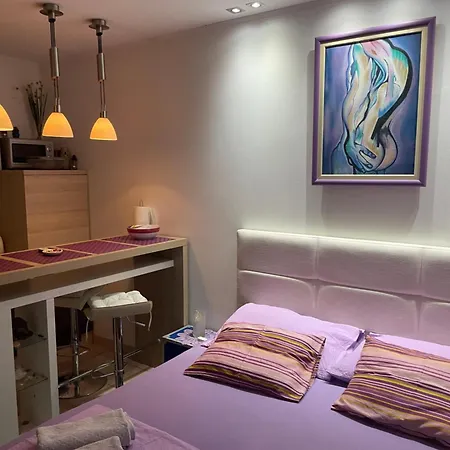Studio Yess ,split Apartment *